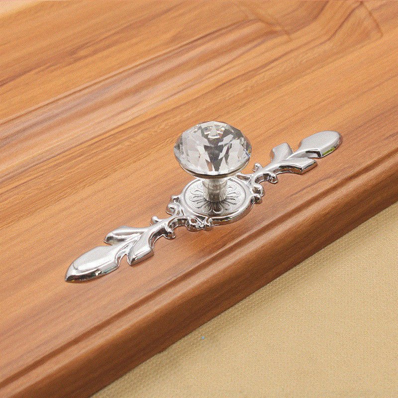 Cabinet door handle - Vendlett